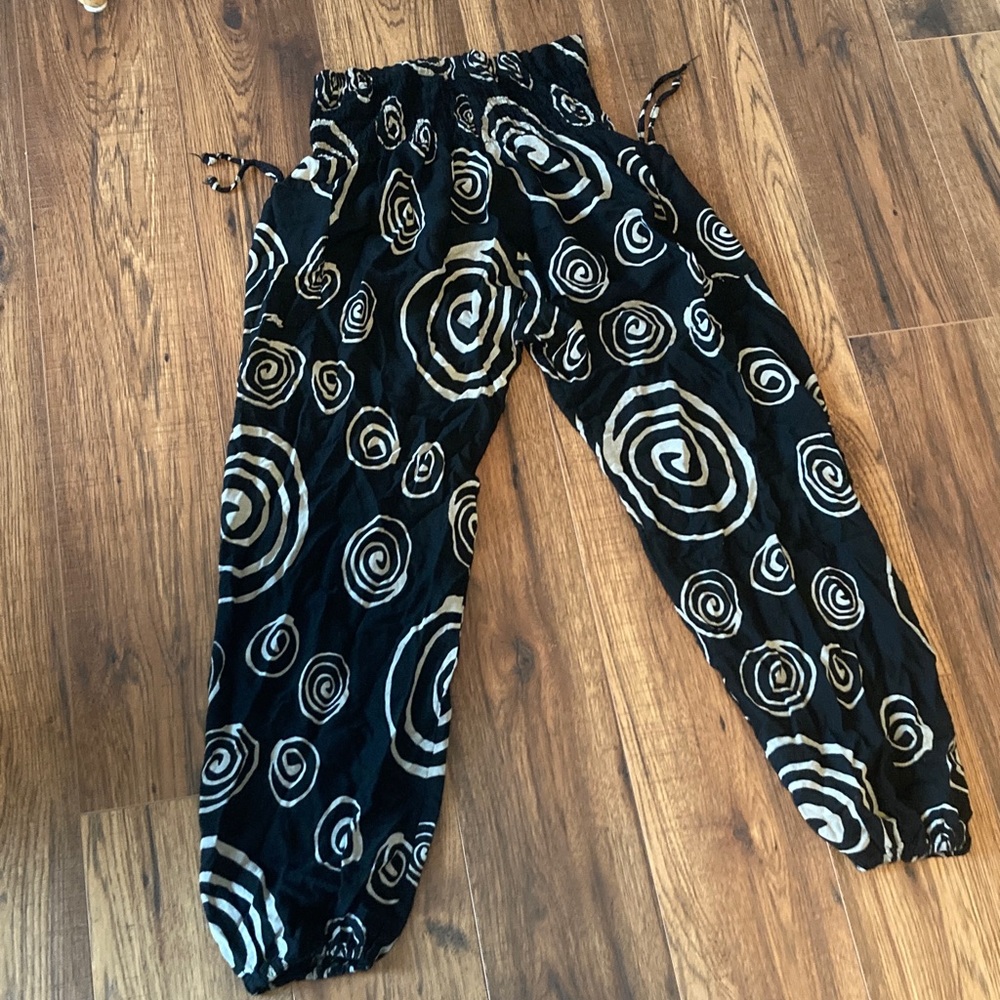 Spiral Patterned Black and White stretch  waist Wide Leg Pants .